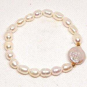 White Keshi coin pearl & Freshwater pearl stretch bracelet w/sterling silver